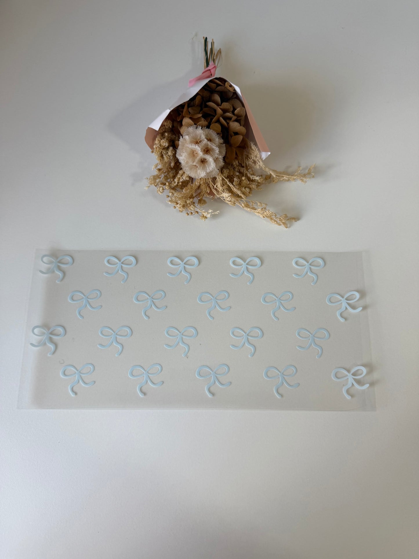 Blue bows uv dtf wrap