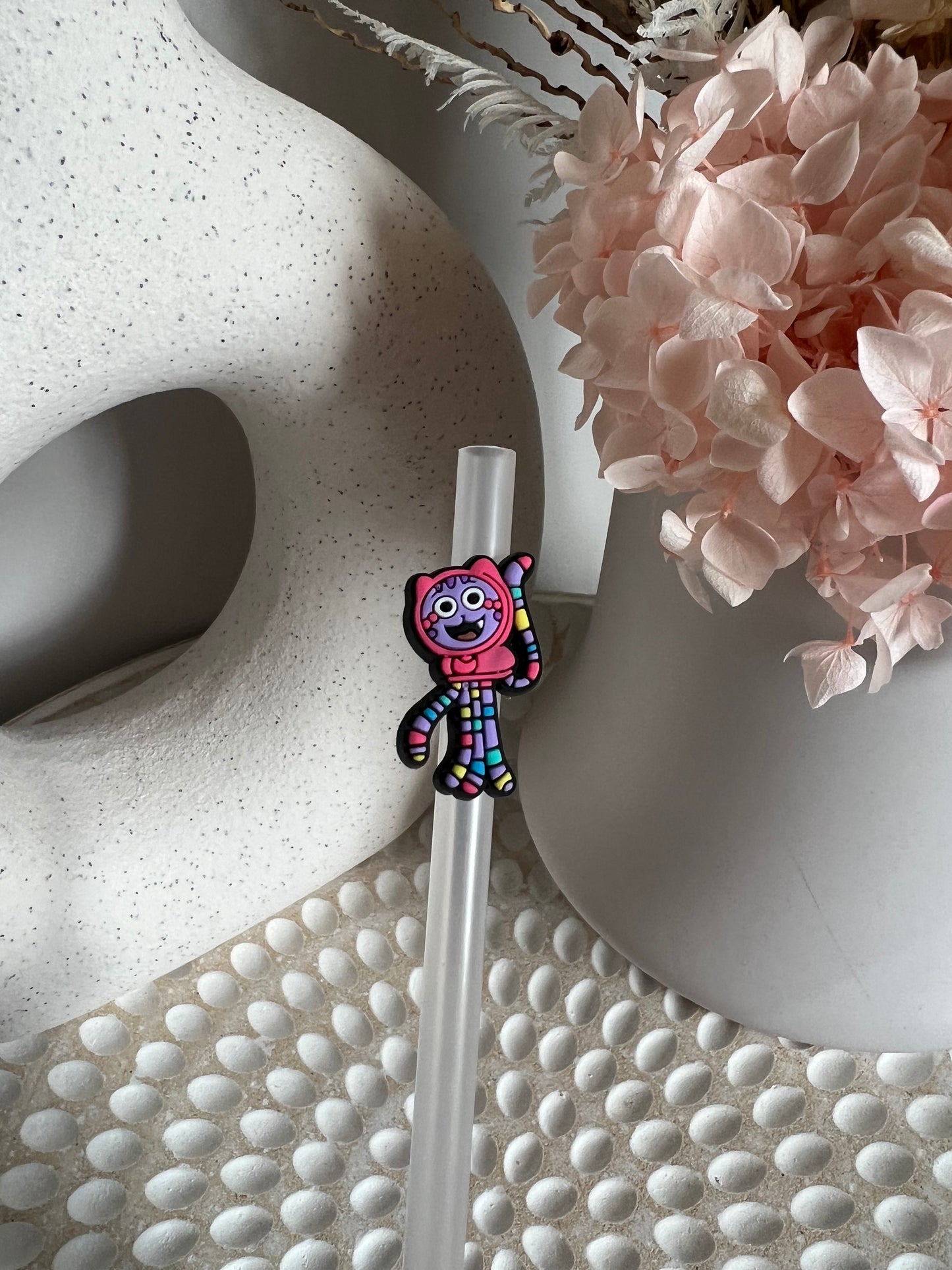 Gabby Dollhouse straw charm