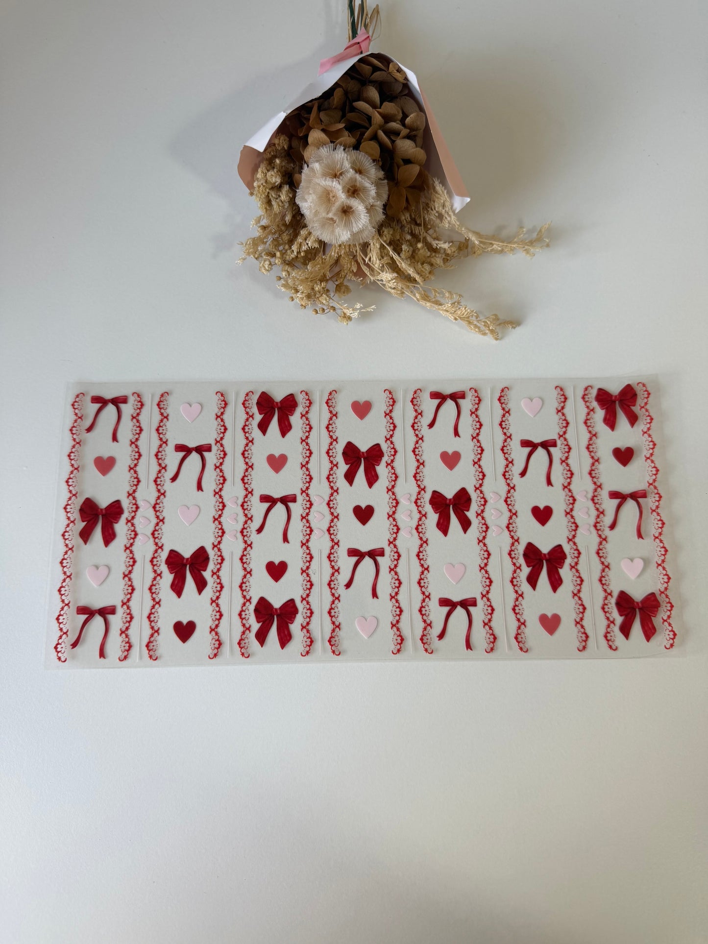 Red bows and hearts uv dtf wrap