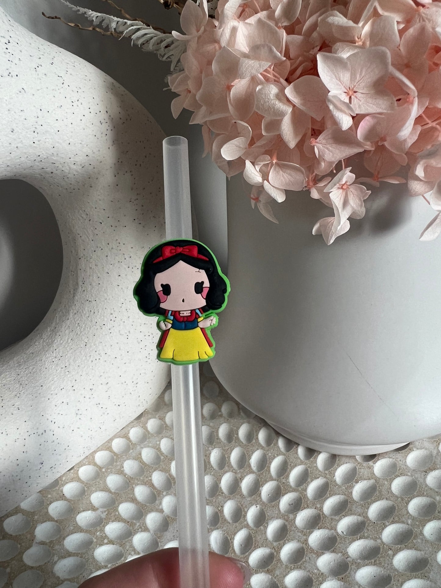 Princesses straw charm