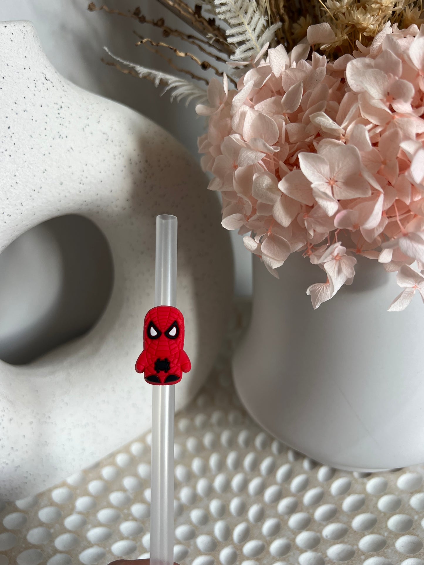 Superheros straw charm