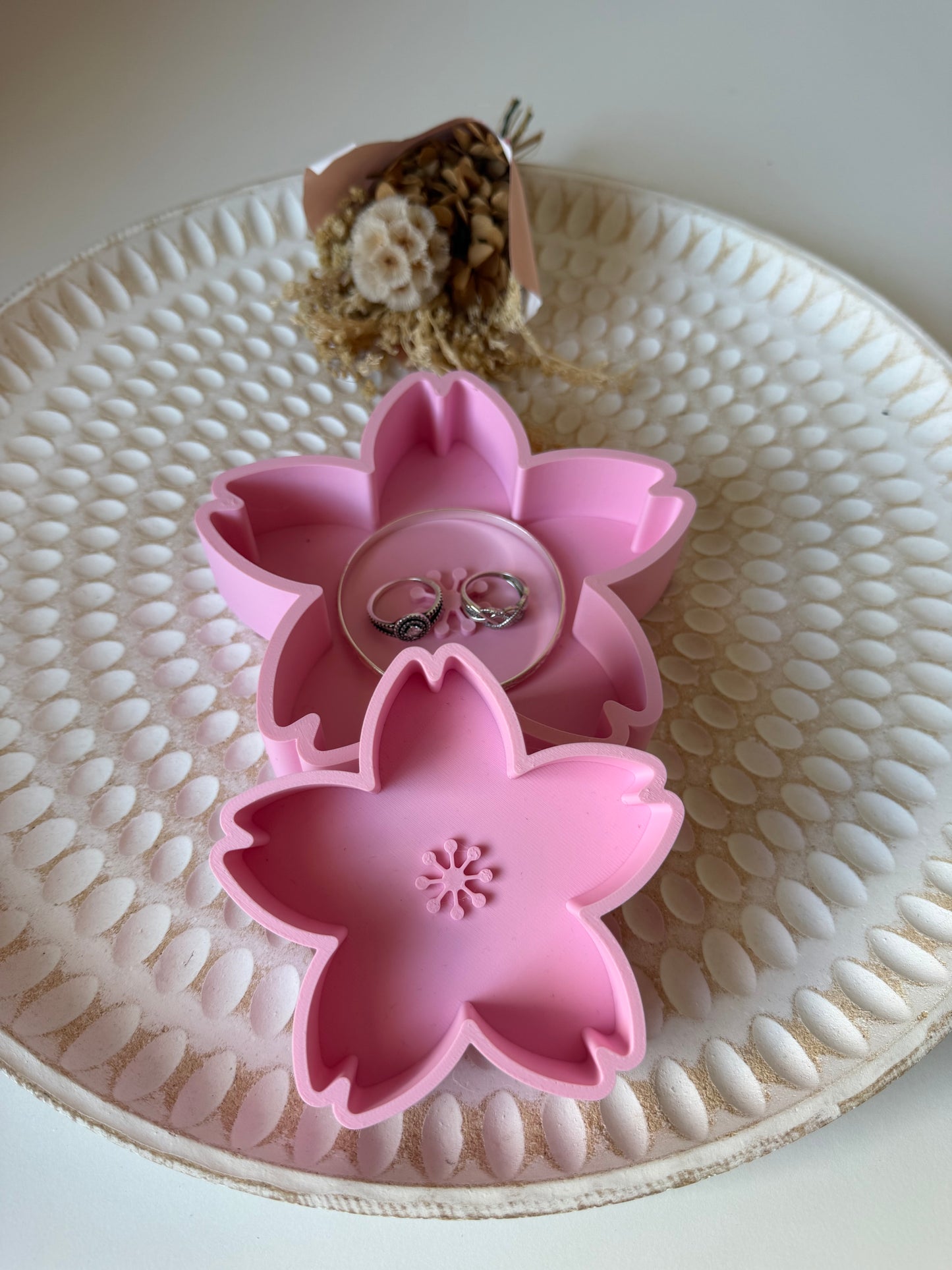 Flower trinket tray