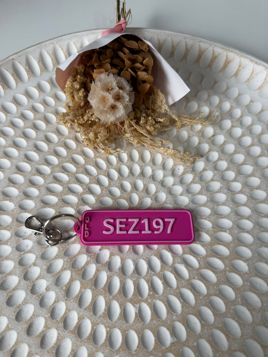 Custom license plate keyring￼